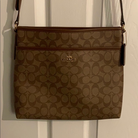 COACH Chaise Pebble Leather Cross Body - Picture 2 of 2